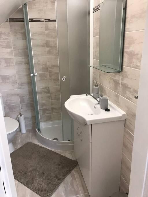 Apartment Diana Hostka  ภายนอก รูปภาพ